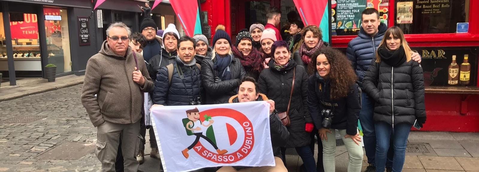 Dublin Highlights: 3-Hour Walking Tour in Italian