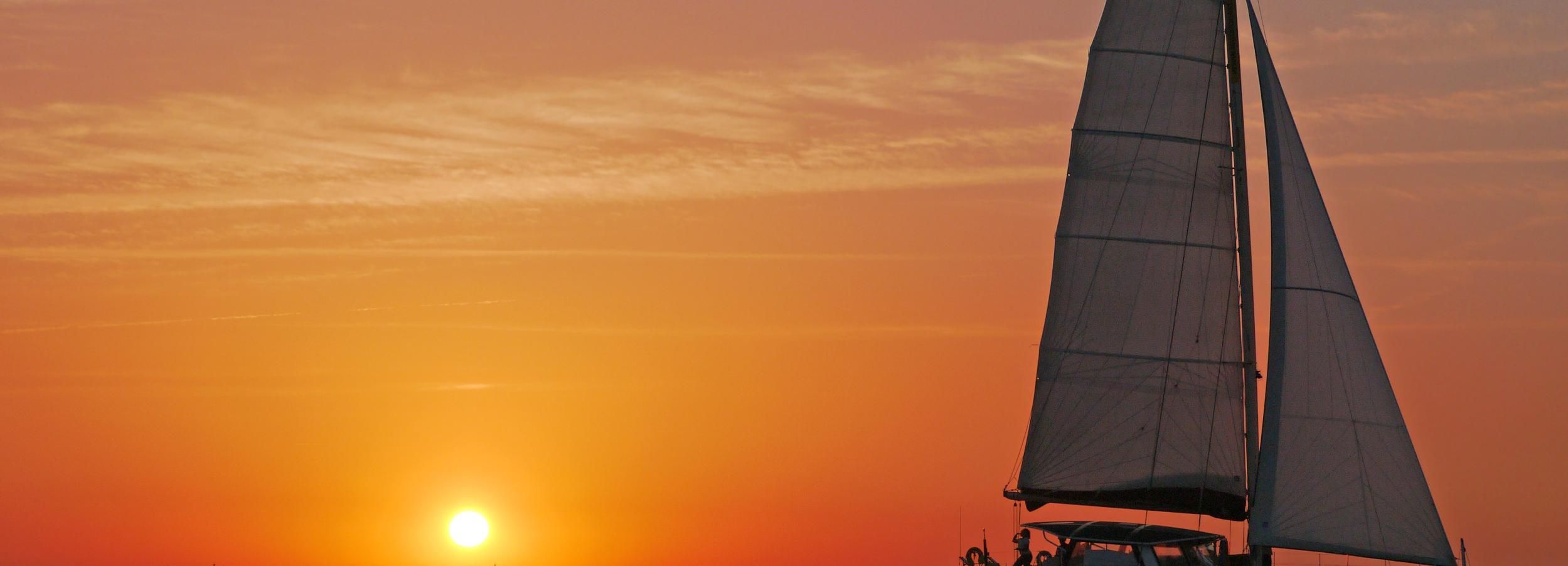 La Rochelle: 2-Hour Sunset Sailing Cruise