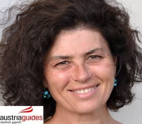 Marieta-Vienna Private Tour Guide