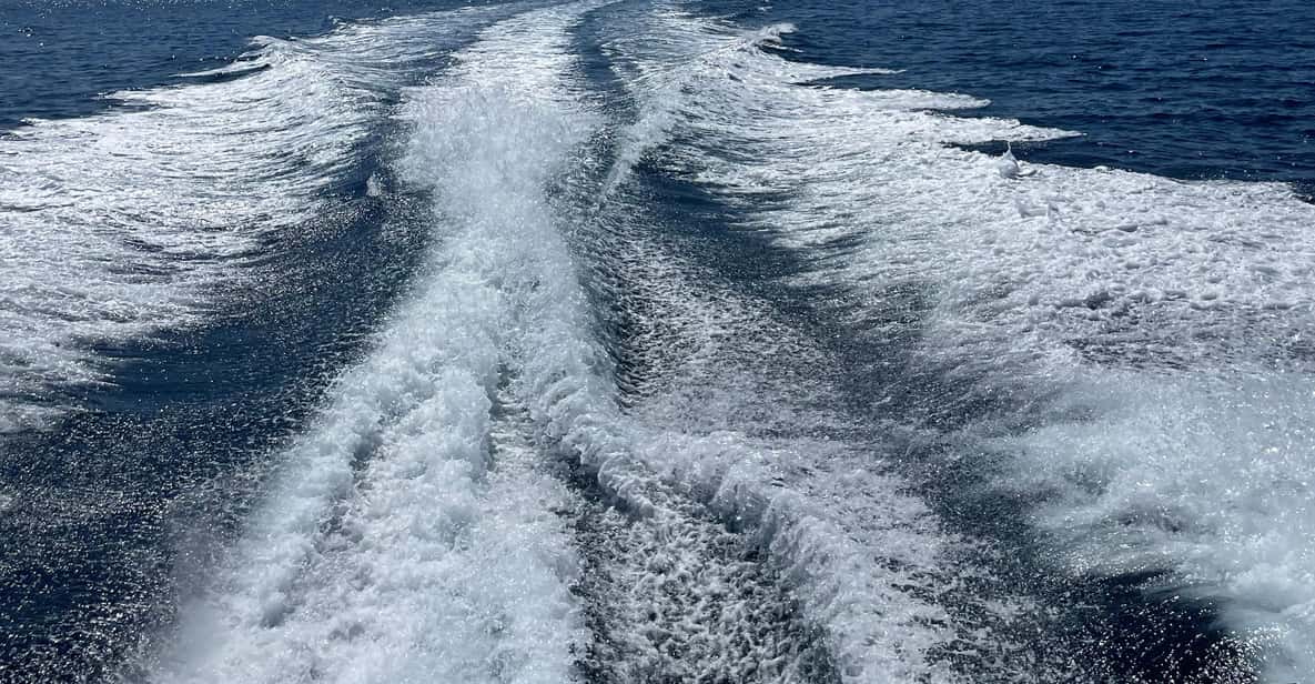 Split Bo Splitből: luxus kabinos hajókirándulás a Kék-barlanghoz és Hvarba ...