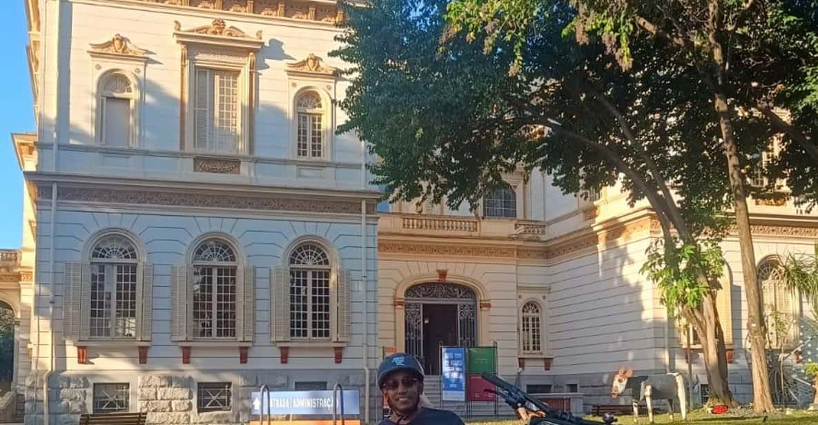Colagem de mídia
