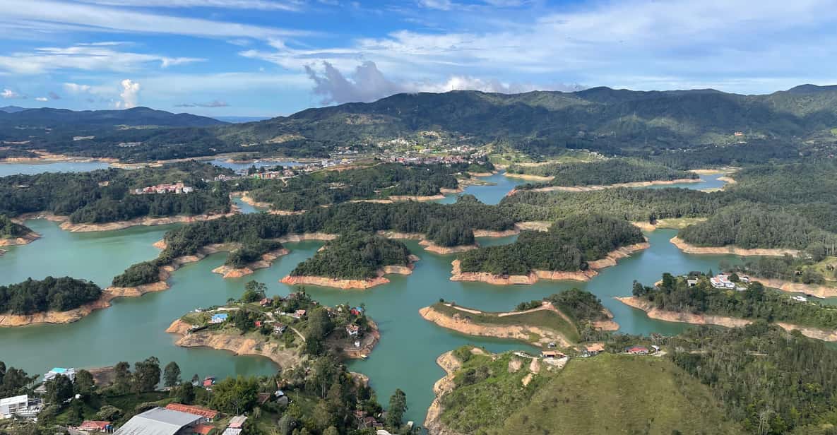 Colagem de mídia