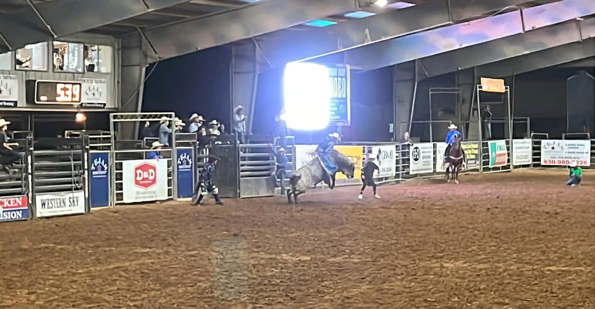Bulverde: Saturday Night Rodeo General Admission Ticket | GetYourGuide