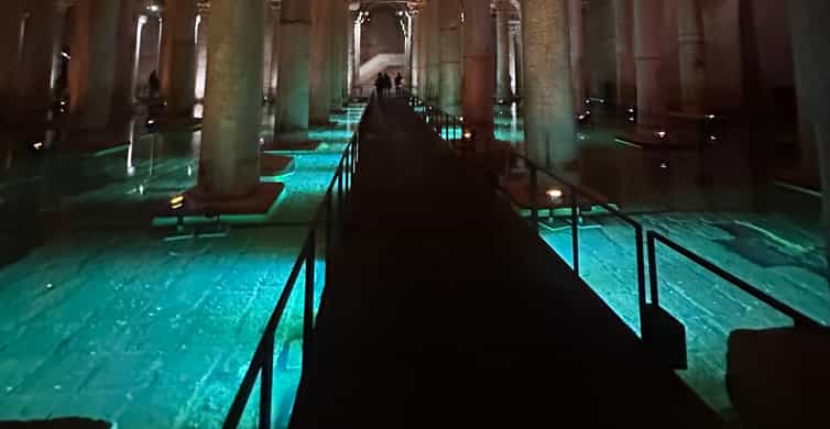 Colagem de mídia