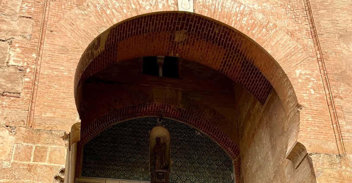 Granada: Alhambra & Gardens Tour w/Nasrid Palaces Option