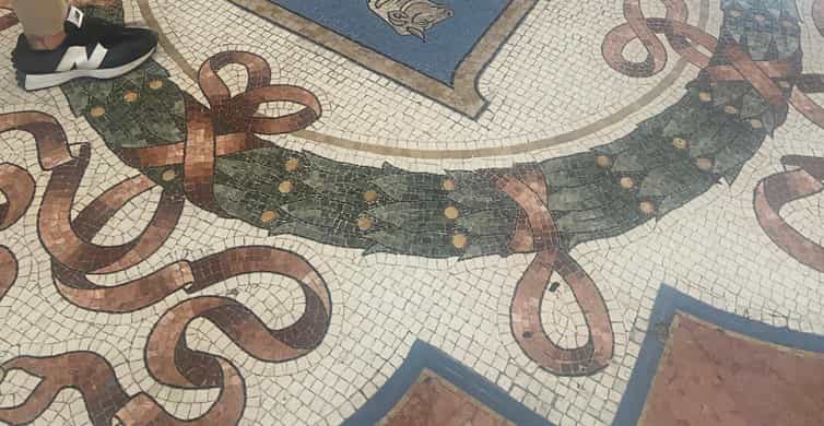 Colagem de mídia