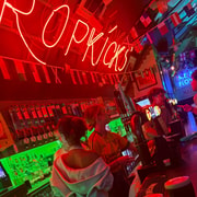 エディンバラ：オリジナルパブ巡り（バー7件、ショット7杯、割引あり