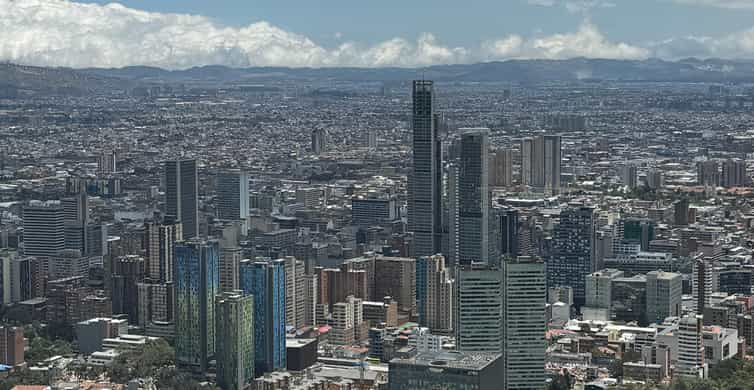 Colagem de mídia