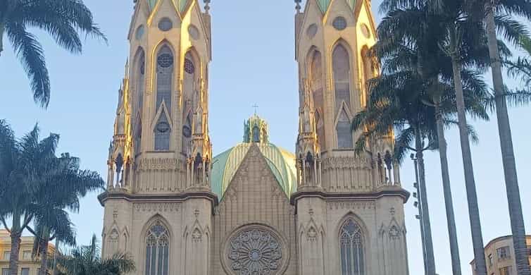 Colagem de mídia