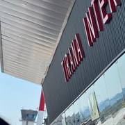 Tirana Airport - White Taxi Albanië - Hizvo