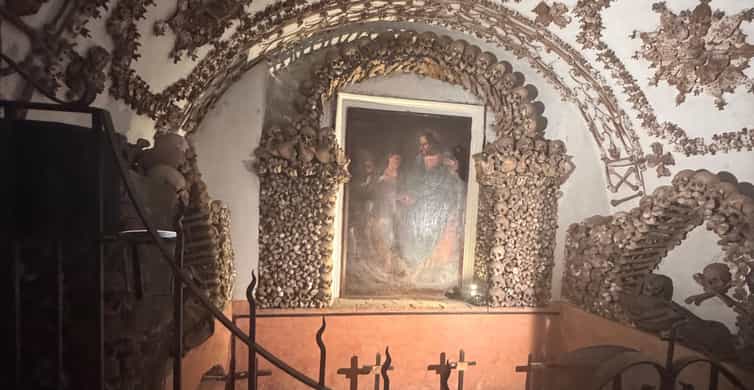 Rome: Crypts and Catacombs Underground Tour with Transfers