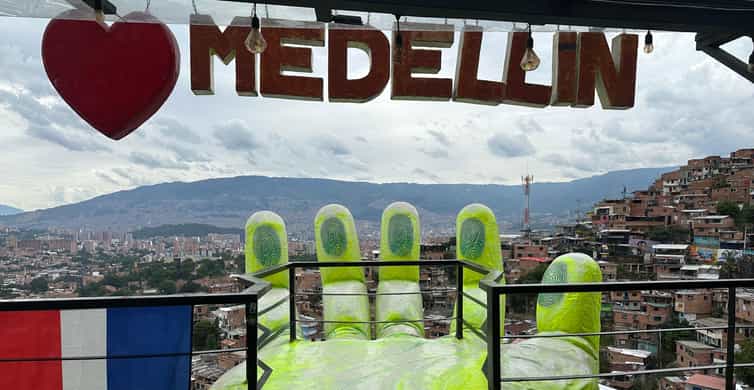 Colagem de mídia