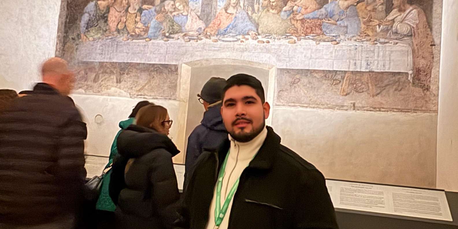 Foto de un viajero en una opinión