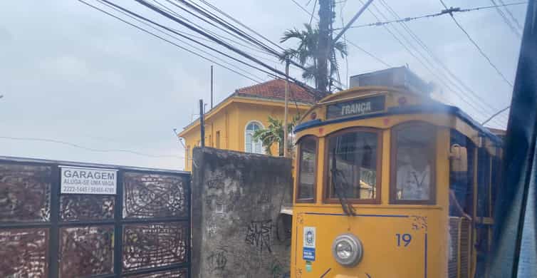 Colagem de mídia