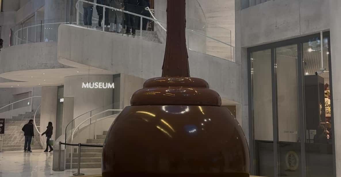 Colagem de mídia