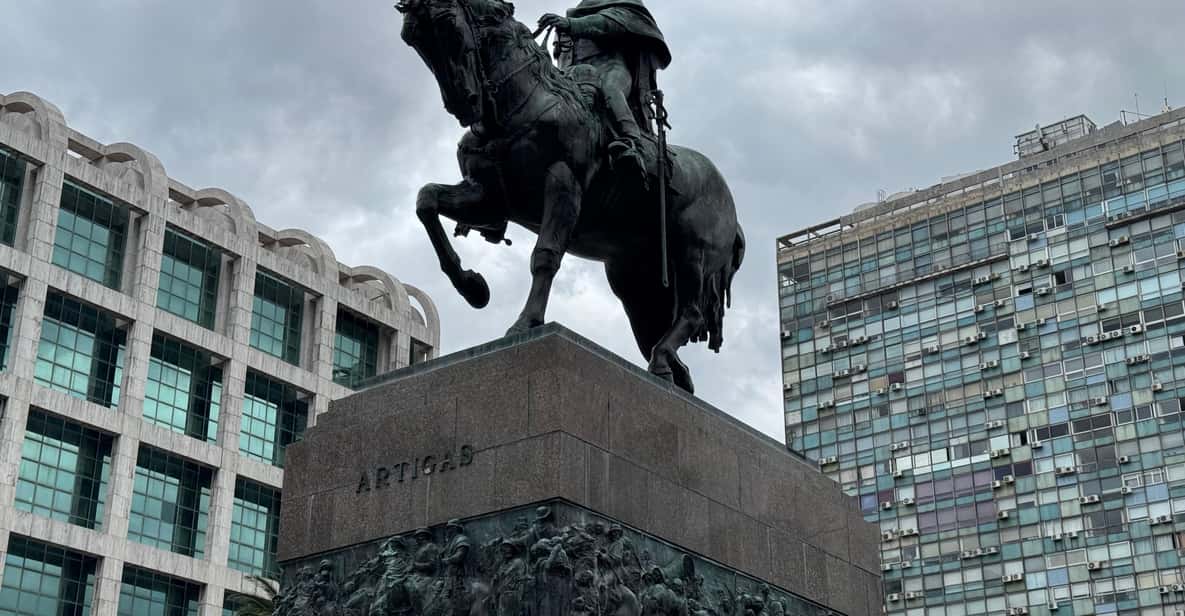 Colagem de mídia