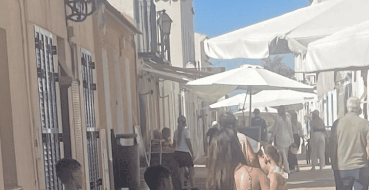Colagem de mídia