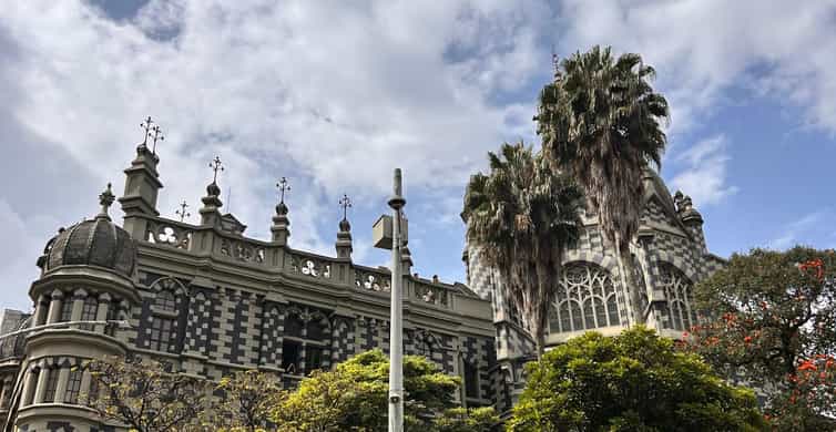 Colagem de mídia