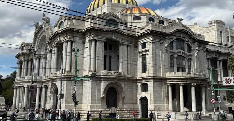 Colagem de mídia