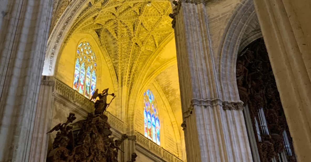 Seville: Cathedral, Giralda, and Royal Alcázar Guided Tour