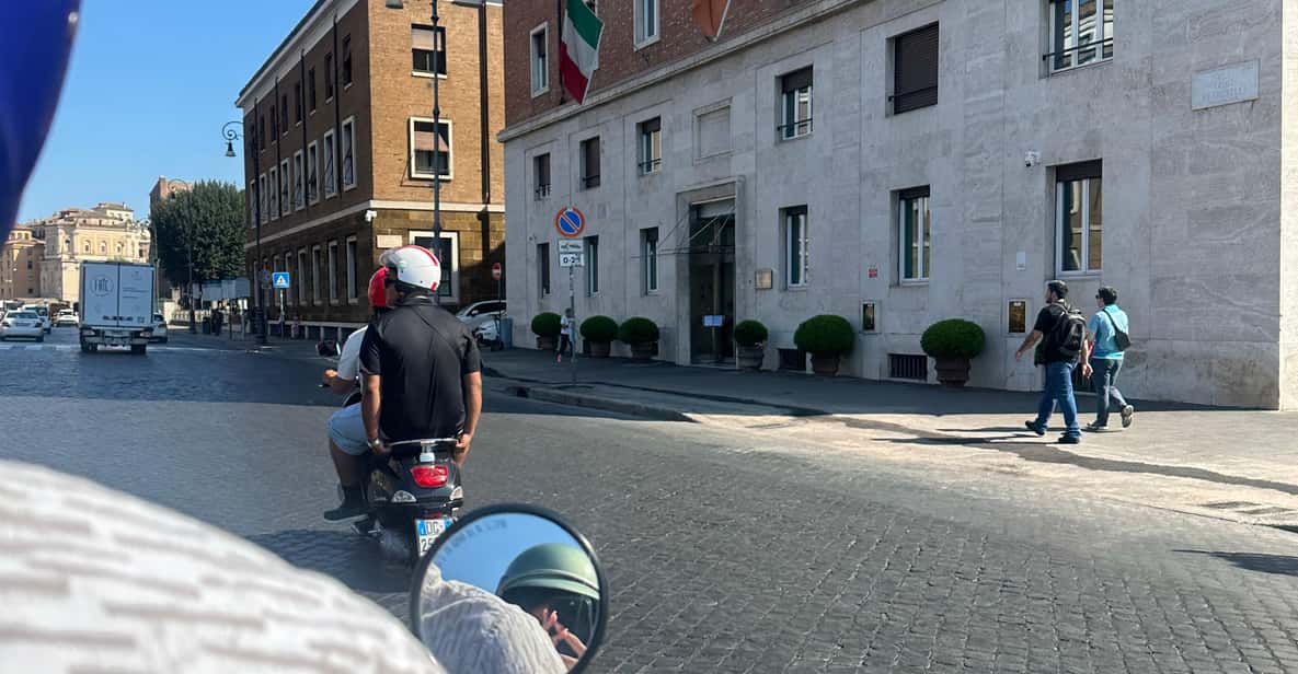 Vespa Rue De Rome Rome Vespa: Photos, City Highlights, Sightseeing by Vespa | GetYourGuide