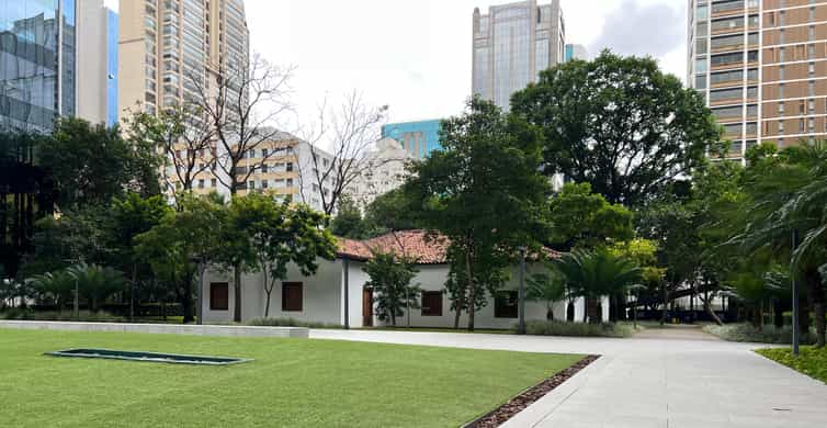 Colagem de mídia