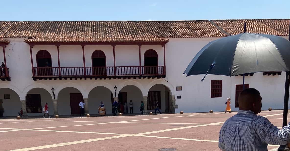Colagem de mídia