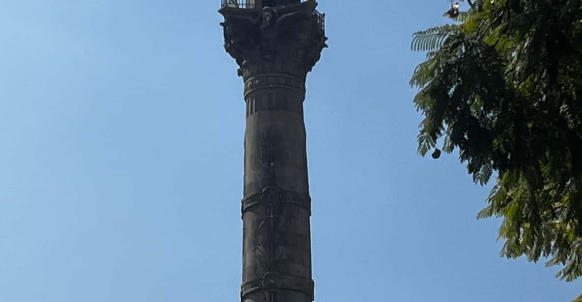 Colagem de mídia
