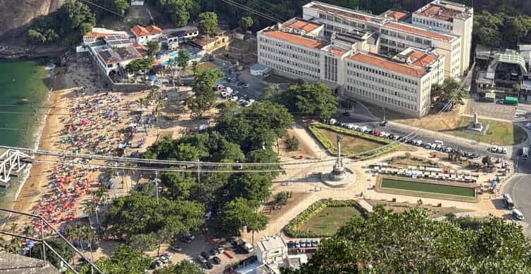 Colagem de mídia