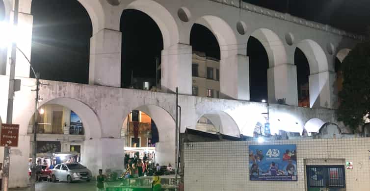 Colagem de mídia