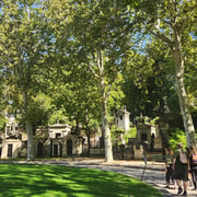 Paris: Famous Graves of Pere Lachaise Cemetery Guided Tour - 2026