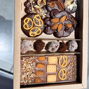 ブリュッセル：ベルギーチョコレート作りワークショップ（試食付き