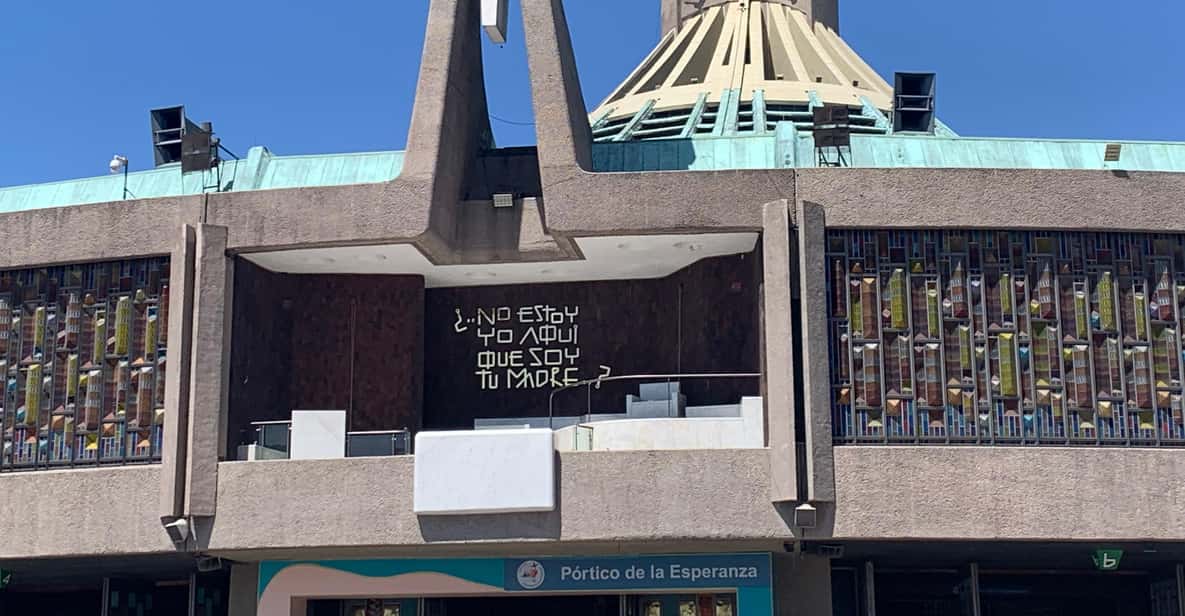 Colagem de mídia