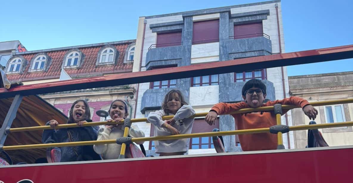 Colagem de mídia