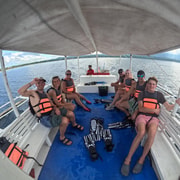 Moalboal, aventure sur les îles Pescador et course aux sardines - Hizvo