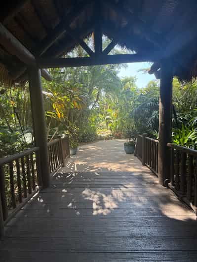 Orlando: Discovery Cove Admission Ticket & Additional Parks
