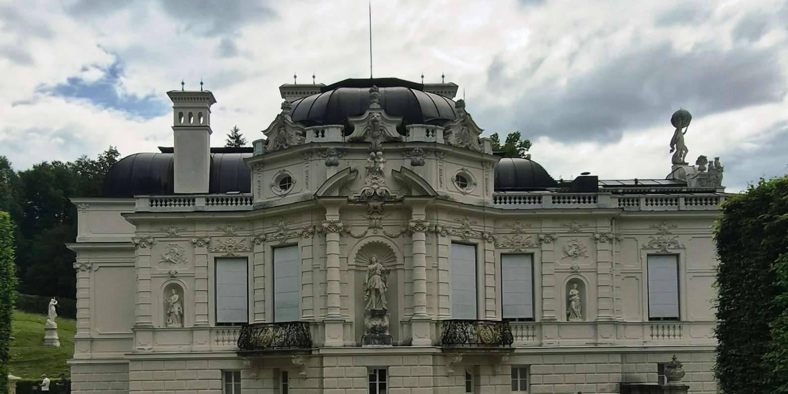 Photo d'un voyageur issue d'un avis