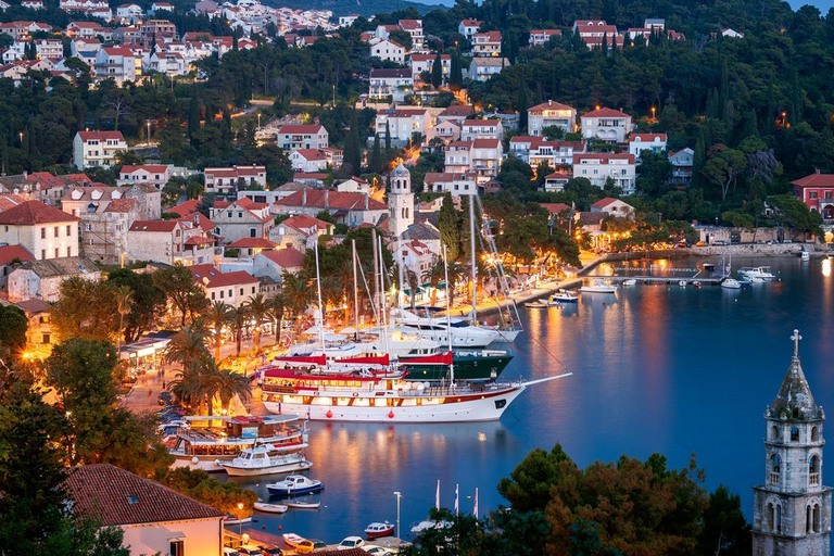 Från Tirana: 2-dagars privat tur till Montenegro och DubrovnikFrån Tirana: 2-dagars privat tur i Montenegro och Dubrovnik