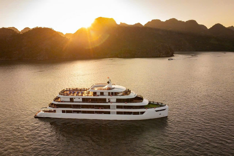 Hanoi: 3-Day Ha Long, Lan Ha Bay 5-Star Cruise & Ninh Binh Hanoi: 2-Day Ha Long, Lan Ha Bay 5-Star Cruise
