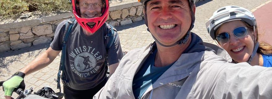 Visite du village de Cascais en E-Bike : Glissez le long des rivages ensoleillés
