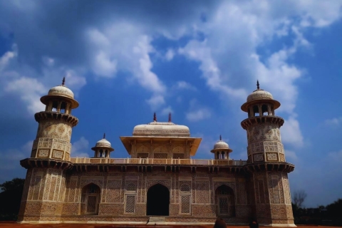 Taj Mahal und Agra Fort Private geführte Tour mit TransfersTagesausflug von Jaipur - Auto, Fahrer und Reiseleiter