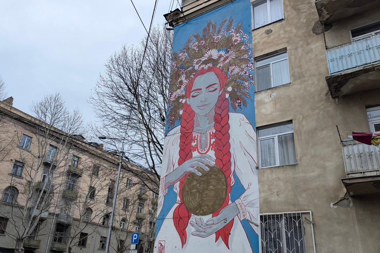 Tbilisi: Hidden Layers of Tbilisi Through Local Eyes Shared group/Small group