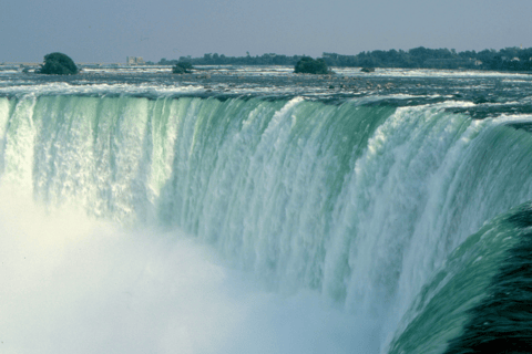 From NYC: Niagara Falls 1-Day Excursion Spanish Tour
