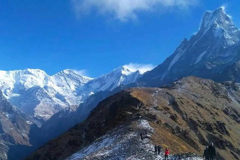 Pokhara: Caminhada Mardi Himal 3 noites 4 diasCom refeição incluída
