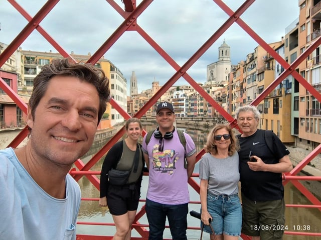 Desde Barcelona: Tour Privado Guiado por Girona y la Costa Brava