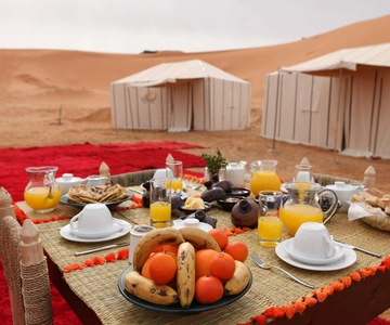 Merzouga: Transport til Fes