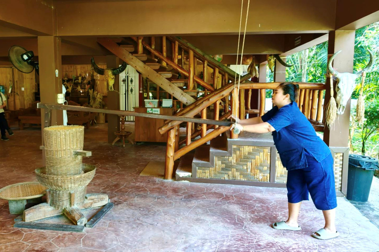 Phuket: 6 Authentic Thai Cultural Hands-On Experiences