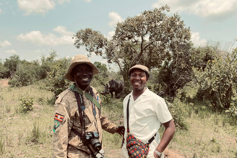 3-Day Ugandan tour with Murchison Falls, Rhinos & Chimpanzee
