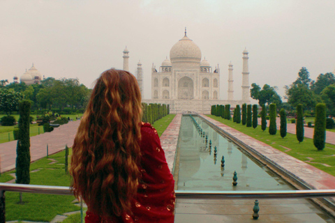 Agra: Tour turístico de un día completo en coche con guía oficial