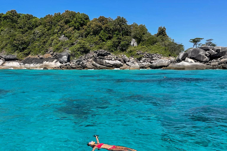 Phuket/Khaolak:Excursión de un día a las Islas Similan con buceo de superficie